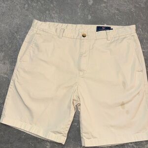 Vineyard Vines Cream Men's Shorts